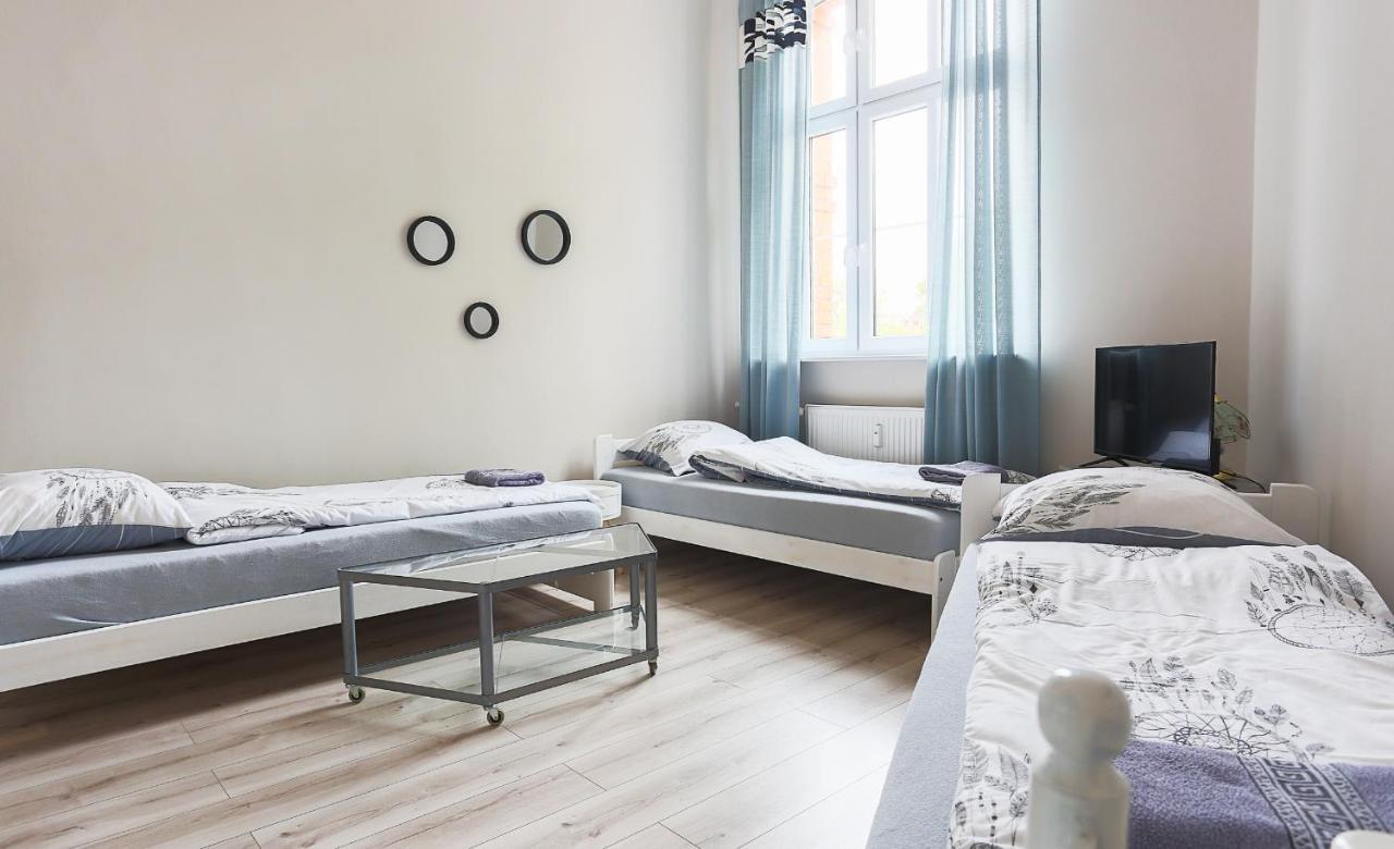 Апартаменты Three Single Beds Торунь Экстерьер фото
